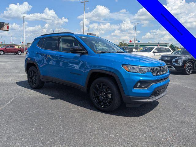 2025 Jeep Compass COMPASS LATITUDE 4X4