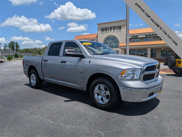 2023 RAM 1500 Classic SLT Crew Cab 4x2 57 Box