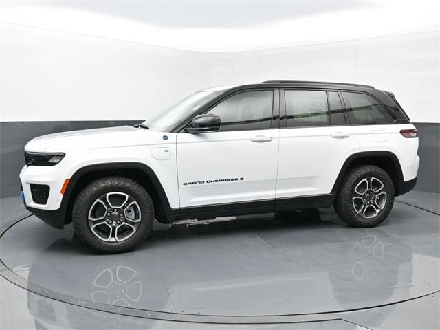 2022 Jeep Grand Cherokee 4xe Trailhawk 4x4