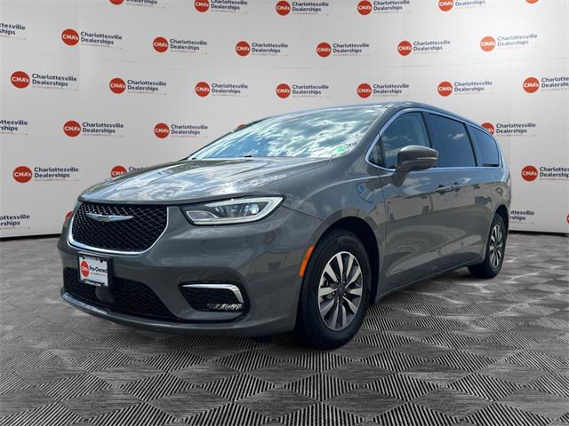 2022 Chrysler Pacifica Hybrid Touring L