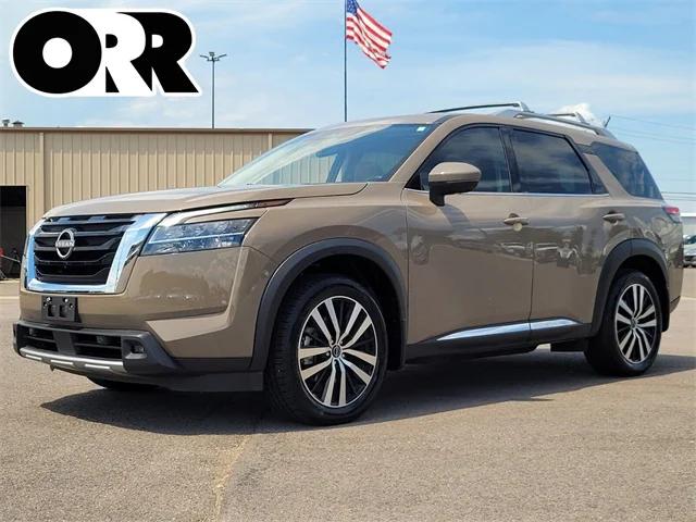 2023 Nissan Pathfinder Platinum 4WD