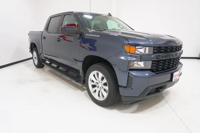 2021 Chevrolet Silverado 1500 2WD Crew Cab Short Bed Custom