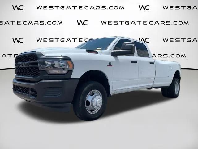 2024 RAM 3500 Tradesman Crew Cab 4x4 8 Box 2024 RAM 3500 Tradesman Crew Cab 4x4 8 Box