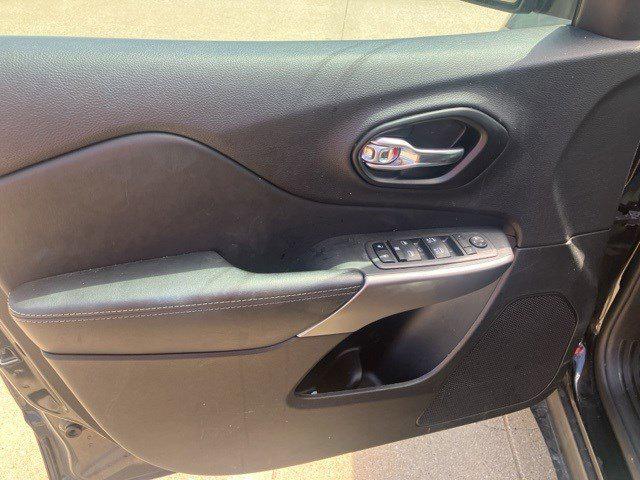 2022 Jeep Cherokee Latitude Lux 4x4