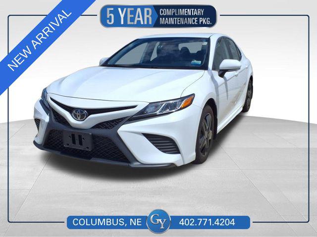 2020 Toyota Camry SE