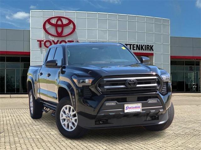 2025 Toyota Tacoma SR5 4WD