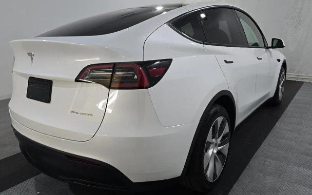 2023 Tesla Model Y Long Range Dual Motor All-Wheel Drive