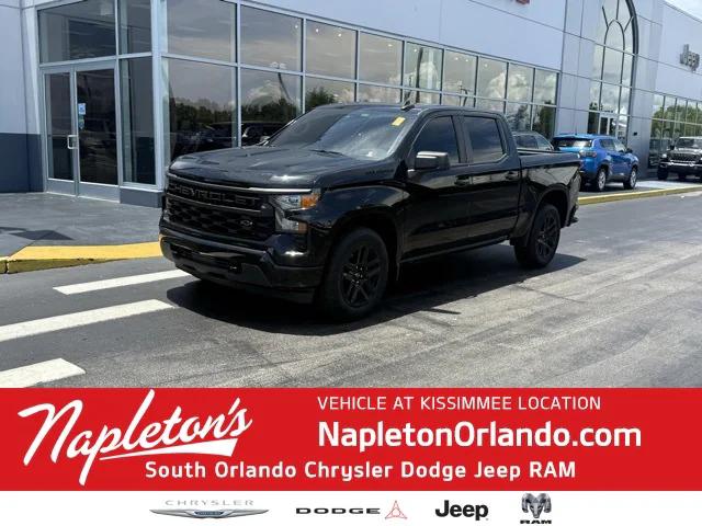 2022 Chevrolet Silverado 1500 2WD Crew Cab Short Bed Custom