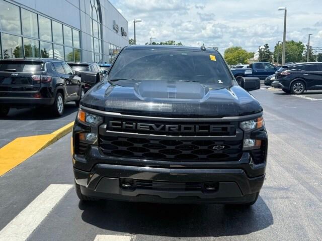 2022 Chevrolet Silverado 1500 2WD Crew Cab Short Bed Custom