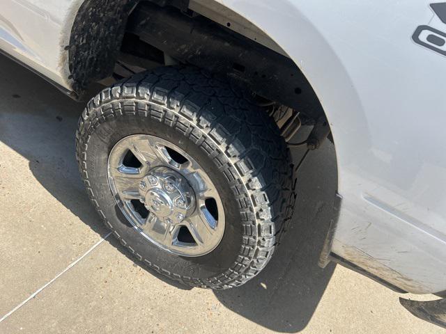 2020 RAM 2500 Tradesman Crew Cab 4X4 64 Box