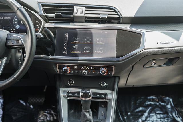 2021 Audi Q3 Premium Plus 45 TFSI S line quattro Tiptronic