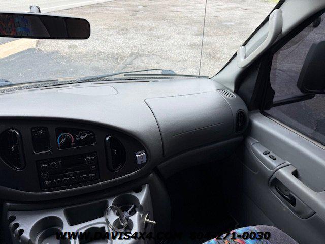 2005 Ford E-450 Cutaway Shuttle/Party Event Van Bus