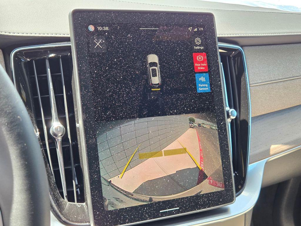 2026 Volvo XC90 Core - Photo 29