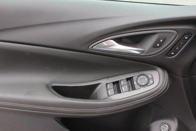 2026 Buick Encore GX Avenir AWD