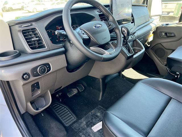2025 Ford Transit Cargo Van Base