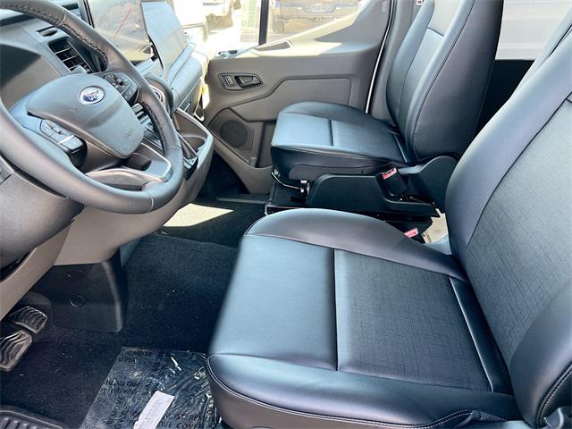 2025 Ford Transit Cargo Van Base