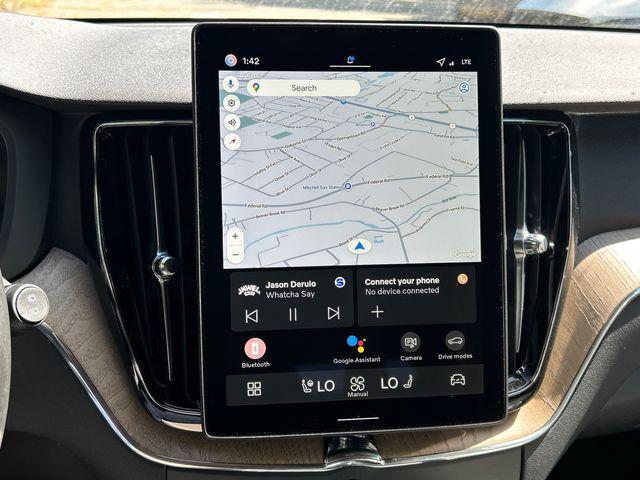 2026 Volvo XC60 B5 Core