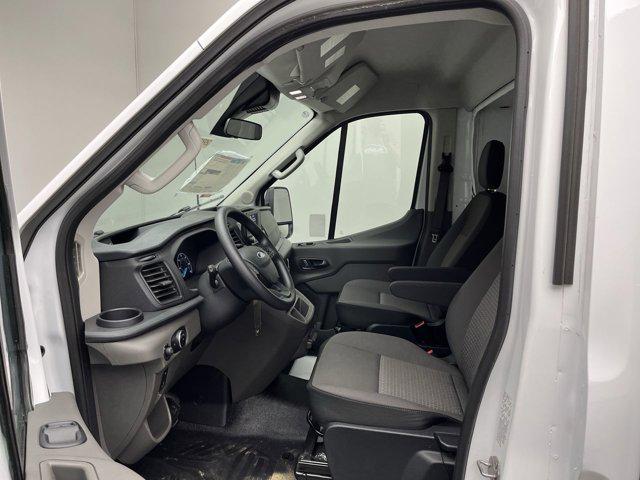 2025 Ford Transit Cutaway Base