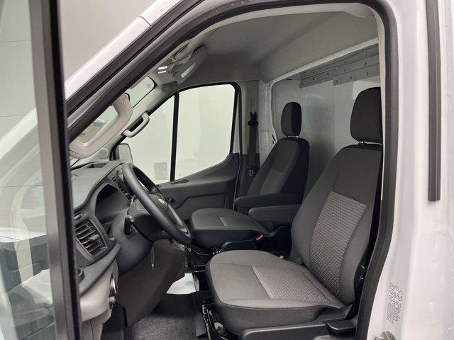 2025 Ford Transit Cutaway Base