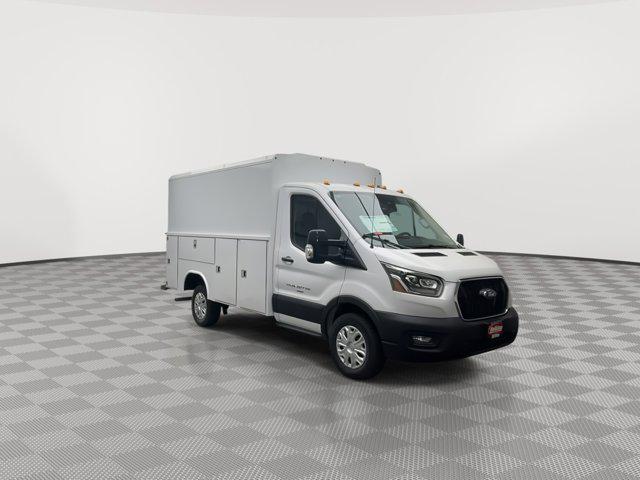 2025 Ford Transit Cutaway Base