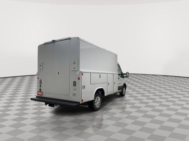 2025 Ford Transit Cutaway Base