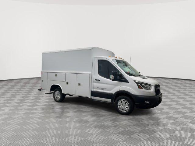 2025 Ford Transit Cutaway Base