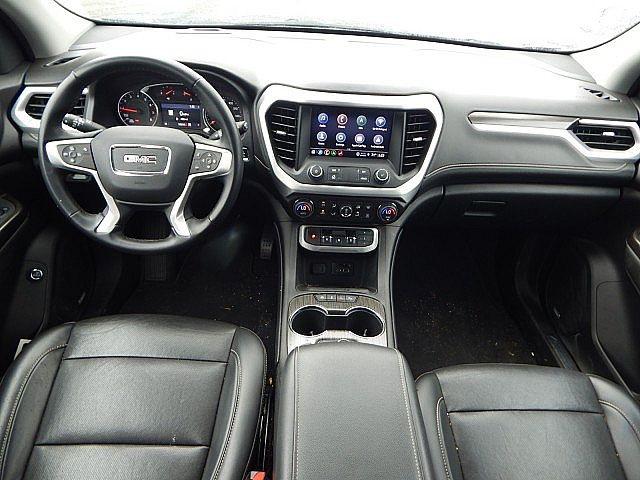 2023 GMC Acadia AWD SLT