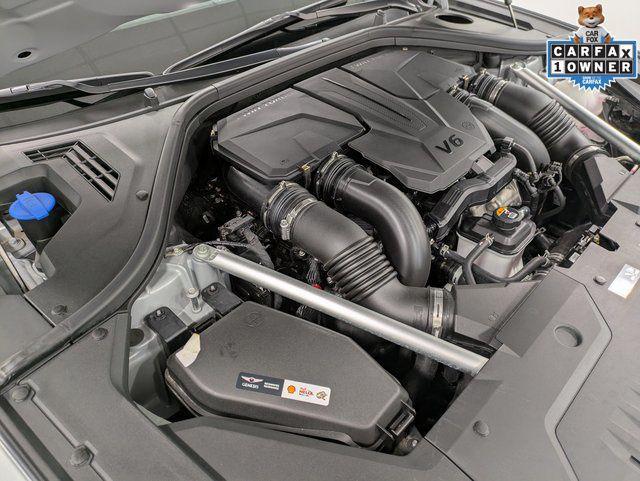 2024 Genesis GV70 3.5T AWD Sport