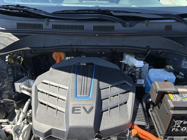 2023 Hyundai Kona EV SE