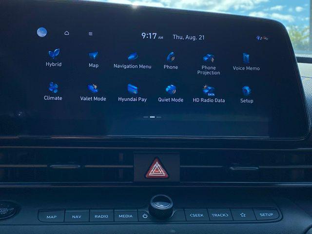 2025 Hyundai Elantra Hybrid SEL Sport
