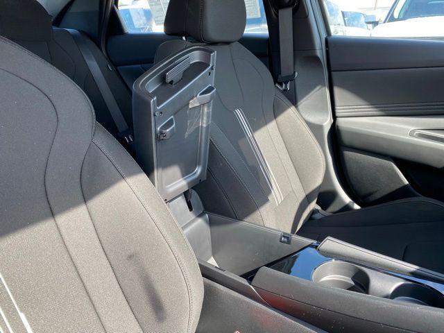 2025 Hyundai Elantra Hybrid SEL Sport