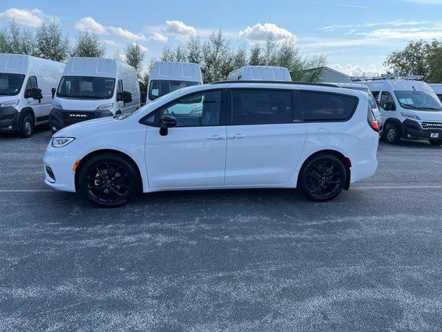 2026 Chrysler Pacifica PACIFICA LIMITED 2026 Chrysler Pacifica PACIFICA LIMITED