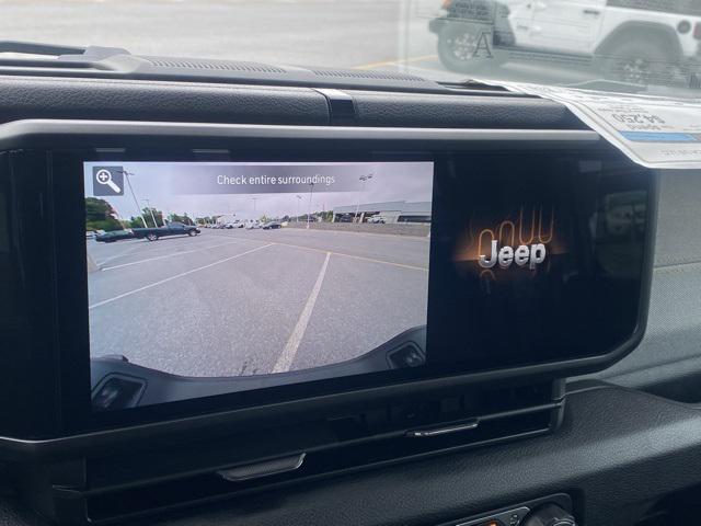 2025 Jeep Gladiator GLADIATOR SPORT S 4X4