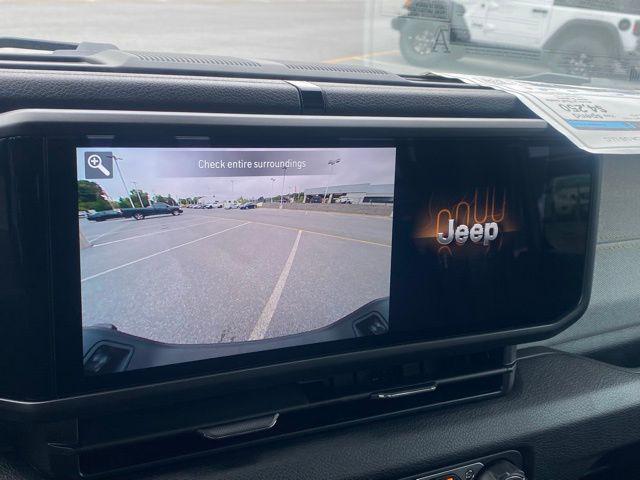 2025 Jeep Gladiator GLADIATOR SPORT S 4X4