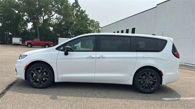 2026 Chrysler Pacifica PACIFICA SELECT 2026 Chrysler Pacifica PACIFICA SELECT