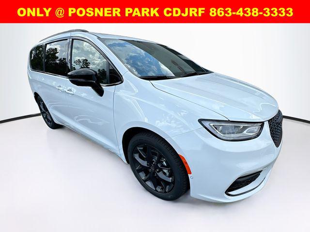 2026 Chrysler Pacifica PACIFICA LIMITED