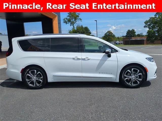 2026 Chrysler Pacifica PACIFICA PINNACLE