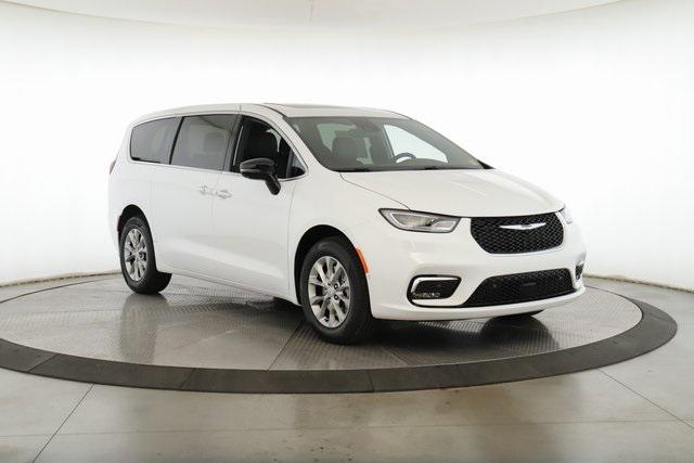 2026 Chrysler Pacifica PACIFICA SELECT AWD 2026 Chrysler Pacifica PACIFICA SELECT AWD