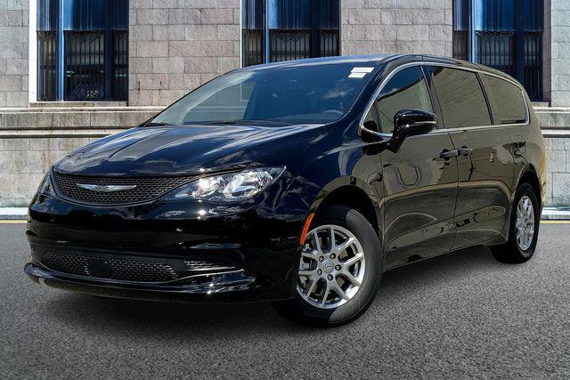 2026 Chrysler Voyager VOYAGER LX