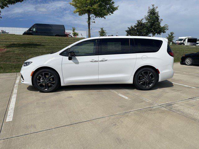 2026 Chrysler Pacifica PACIFICA SELECT 2026 Chrysler Pacifica PACIFICA SELECT