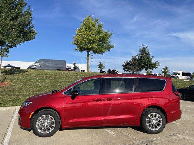 2026 Chrysler Pacifica PACIFICA SELECT AWD 2026 Chrysler Pacifica PACIFICA SELECT AWD
