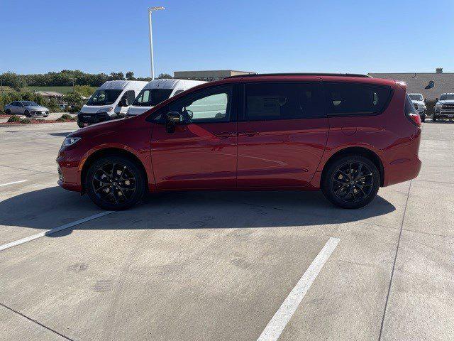 2026 Chrysler Pacifica PACIFICA LIMITED AWD