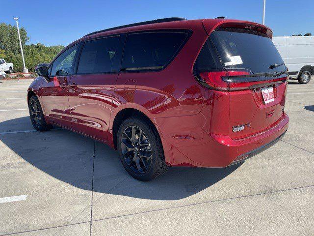 2026 Chrysler Pacifica PACIFICA LIMITED AWD