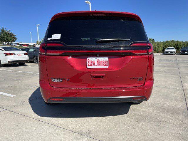 2026 Chrysler Pacifica PACIFICA LIMITED AWD