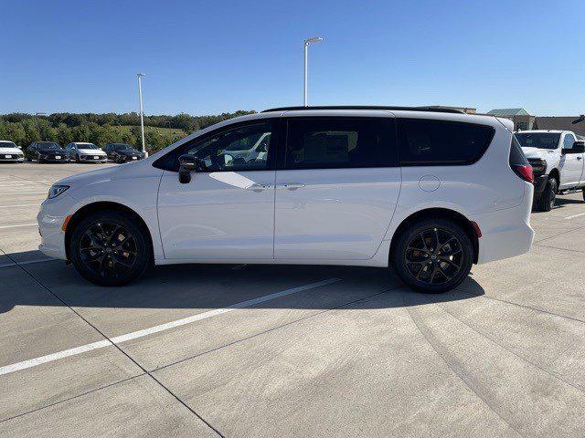 2026 Chrysler Pacifica PACIFICA LIMITED AWD