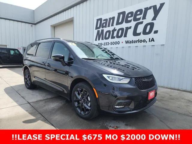 2026 Chrysler Pacifica PACIFICA LIMITED AWD