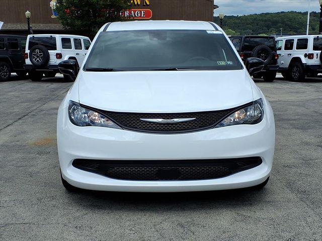 2026 Chrysler Voyager VOYAGER LX