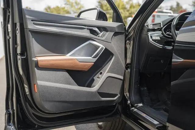 2021 Audi Q3 Premium Plus 45 TFSI S line quattro Tiptronic