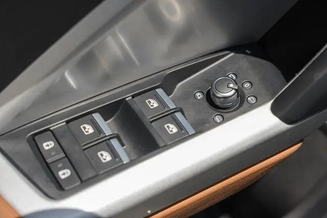 2021 Audi Q3 Premium Plus 45 TFSI S line quattro Tiptronic