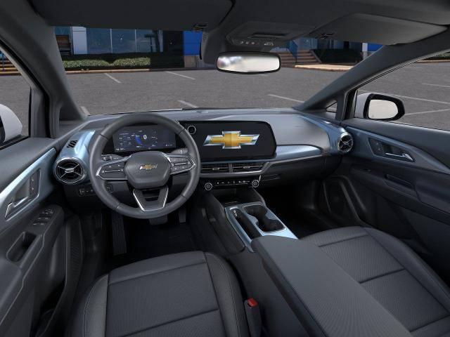 2025 Chevrolet Equinox LT 2